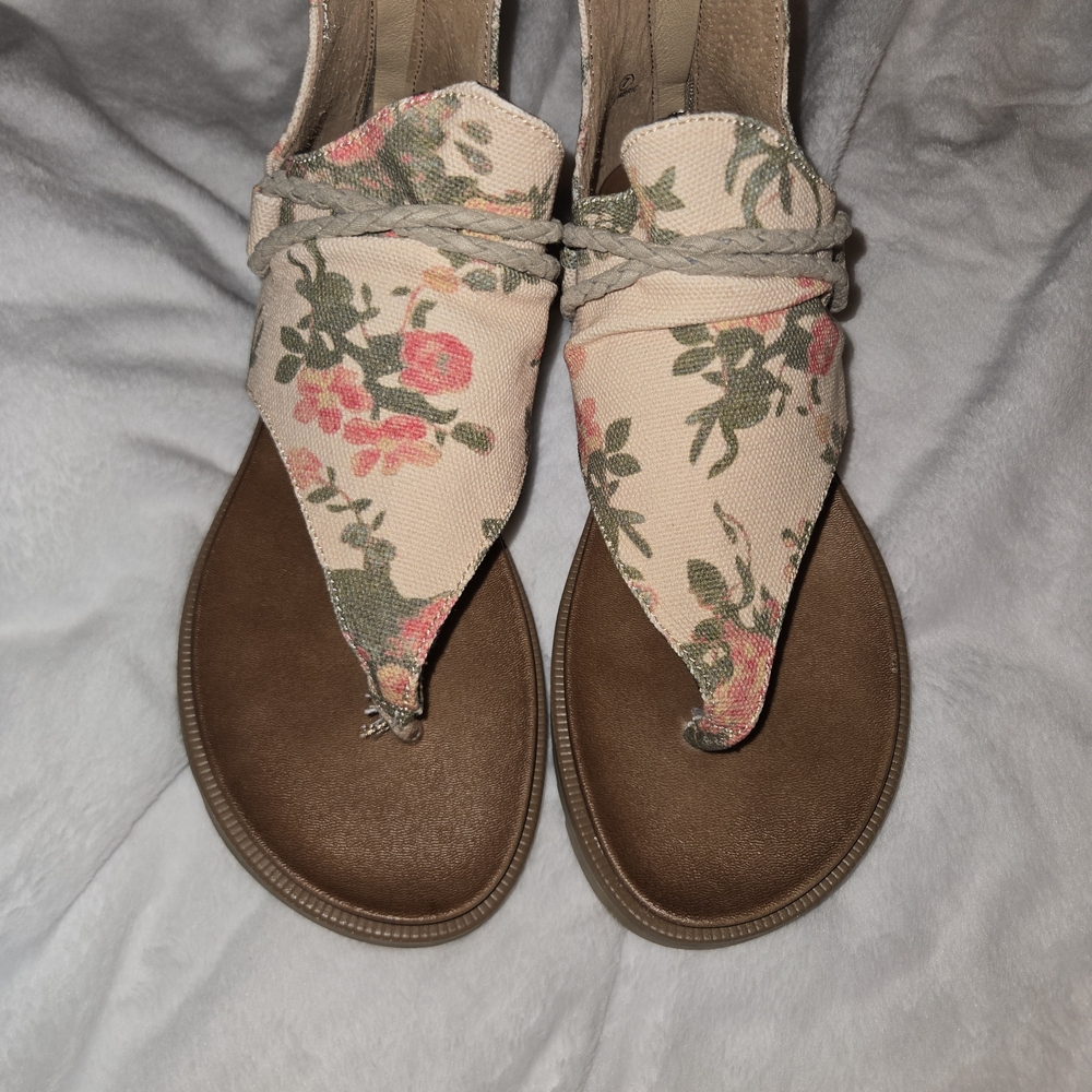 Very G Floral Canvas Sandals - Cream and Brown